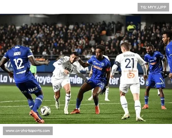 法国杯：甘冈2-1拉瓦勒，主场优势顺利晋级